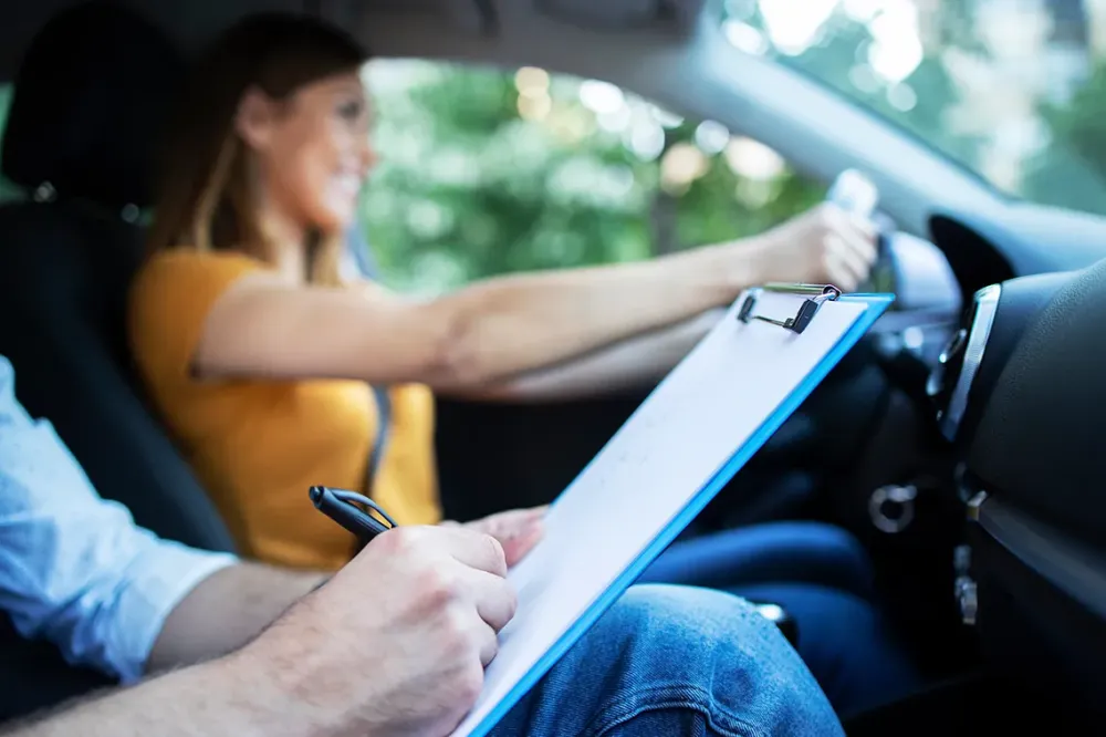 Formation conduite auto près de Abrest
