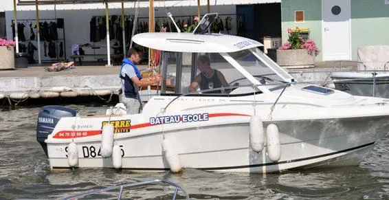 Permis bateau côtier près de Abrest