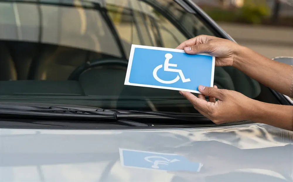 Permis véhicule PMR près de Abrest